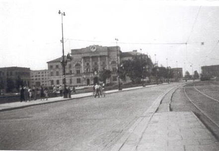 Pałac Mostowskich - siedziba UBP z aresztem w piwnicach